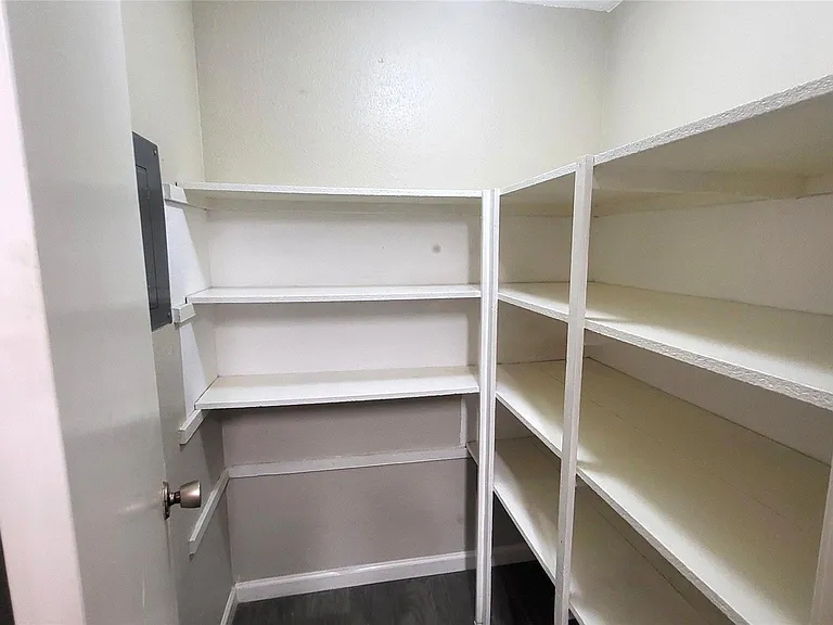 7400 Bellerive Dr #1605 — Photo 5