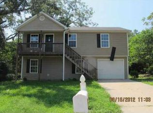 240 Barber St, Commerce, GA 30529