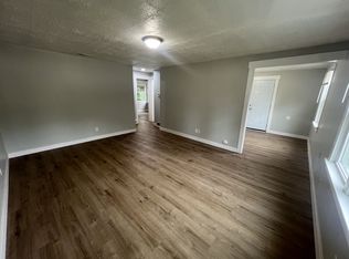 5943 Raytown Rd APT F, Kansas City, MO 64133