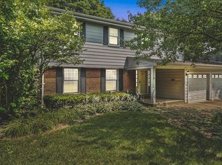 615 S Elm St, Palatine, IL 60067