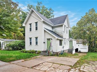 627 E Main St, Ionia, MI 48846