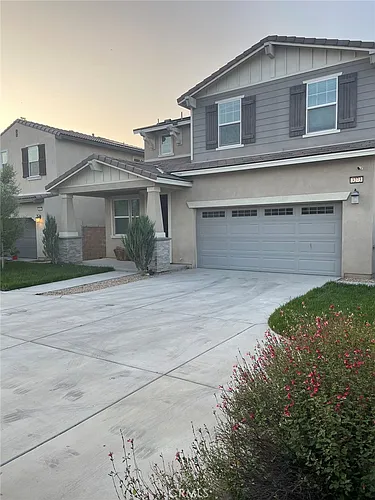 3273 E Yosemite Dr Photo 1