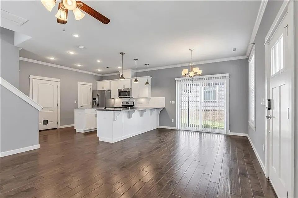 Kitchen/Dining/Living