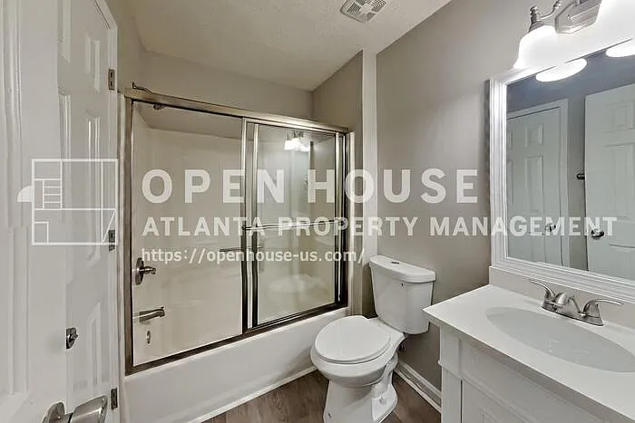 345 Deerwood Dr — Photo 16