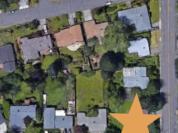 3936 Hilyard St, Eugene, OR 97405