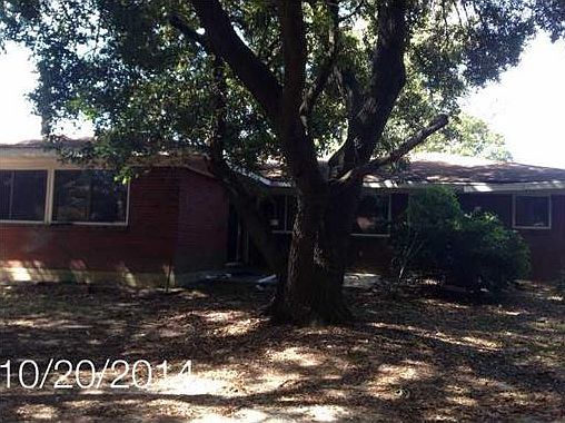 2nd image of 3714 Brookwood Dr