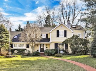 18 Pine Tree Ln, Fair Haven, NJ