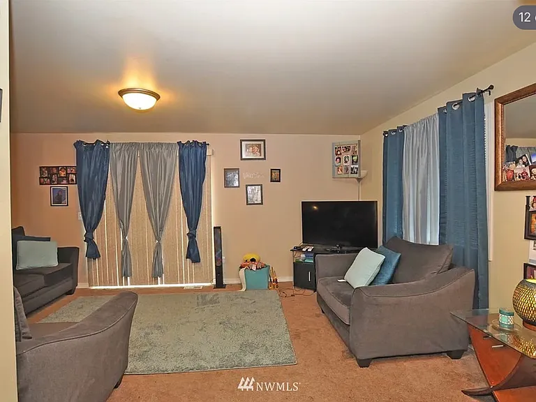 135137 174th St E #137 — Photo 3