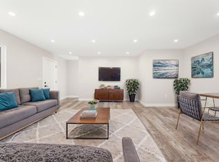 2057 N Vermont Ave, Los Angeles, CA 90027