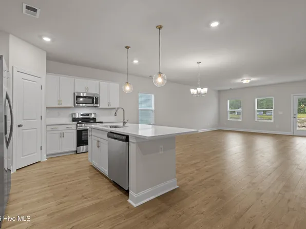 1078 Rosefield Way NW, Carolina Shores, NC 28467