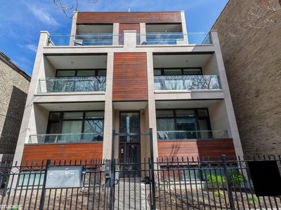 1522 W Huron St #2W, Chicago, IL, 60642