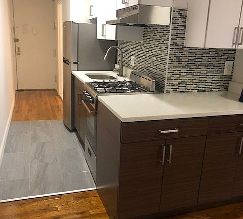 2nd image of 47 Clifton Pl #2F