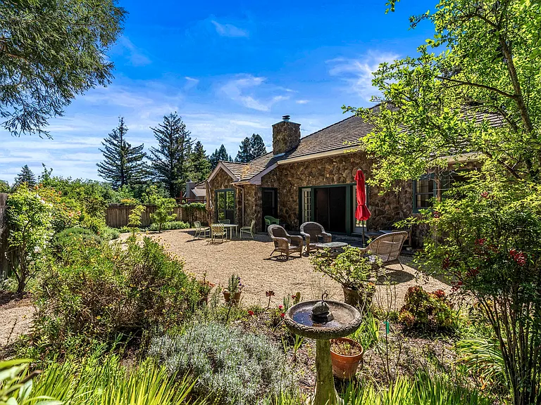 6578 Oak Leaf Ct — Photo 15
