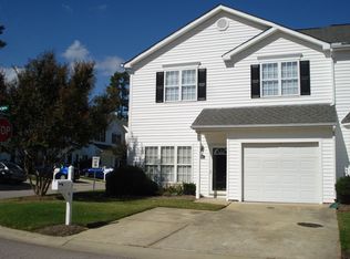 101 Fox Trail Ln, Morrisville, NC 27560