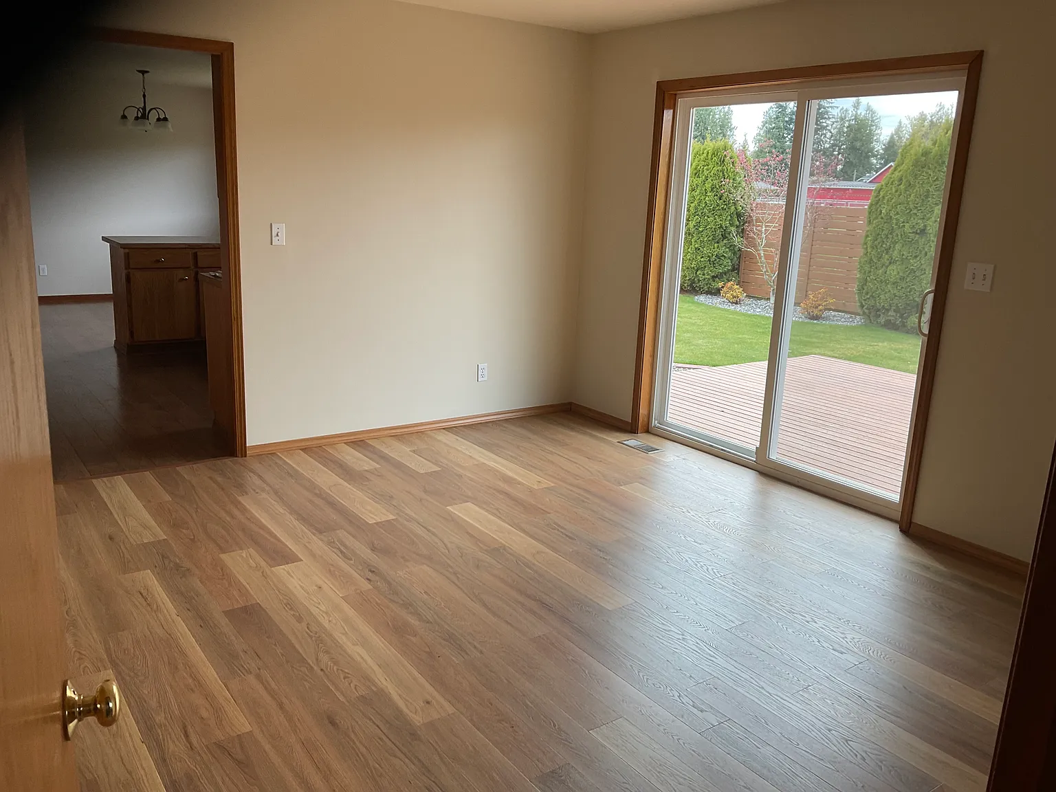 Dahlia St, Lynden — Photo 4