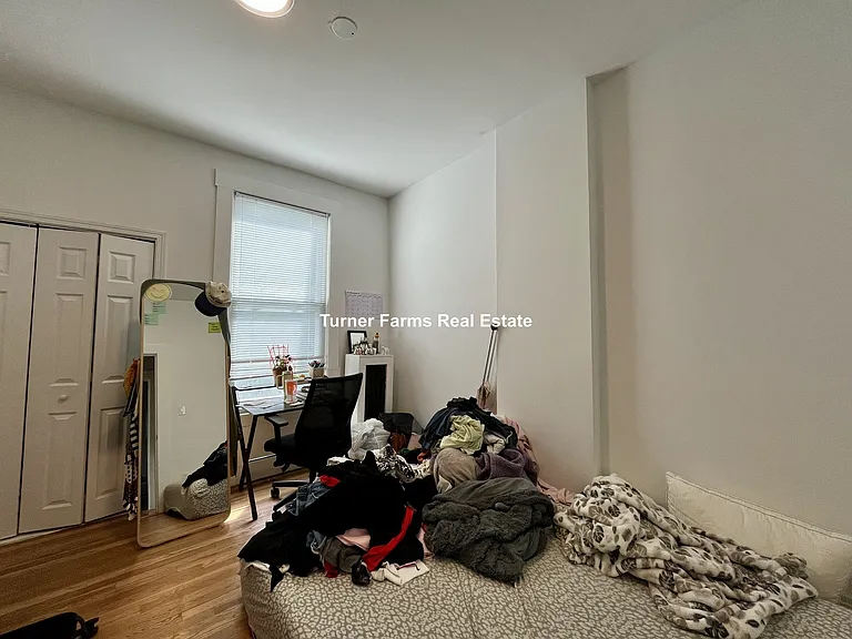 38 Newton St #2F — Photo 7