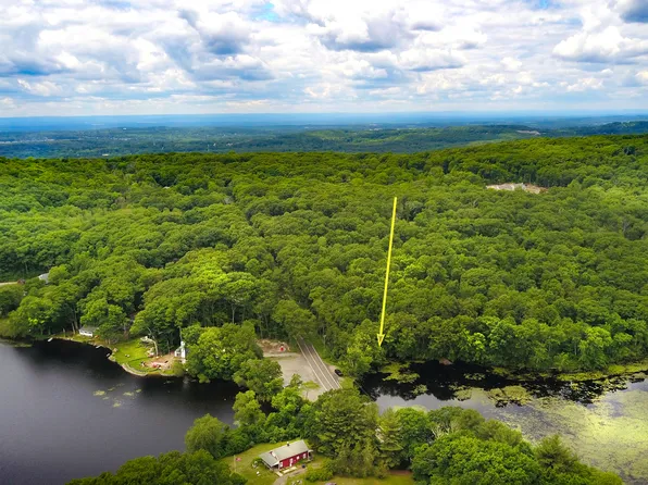 (undisclosed Address), Vernon, CT 06066