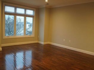 366 Whiton St #2, Jersey City, NJ 07304