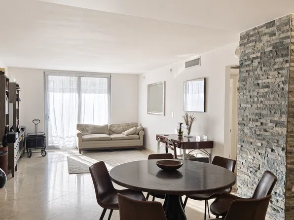 5555 Collins Ave APT 8W, Miami Beach, FL 33140