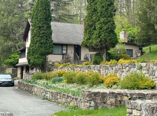 330 W Baldwin St, Hackettstown Town, NJ 07840