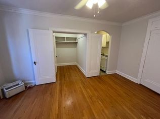3500 N Fremont St APT 45, Chicago, IL 60657