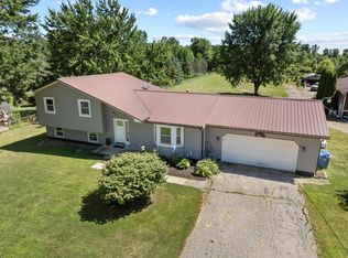 6451 Hill Rd, Swartz Creek, MI 48473