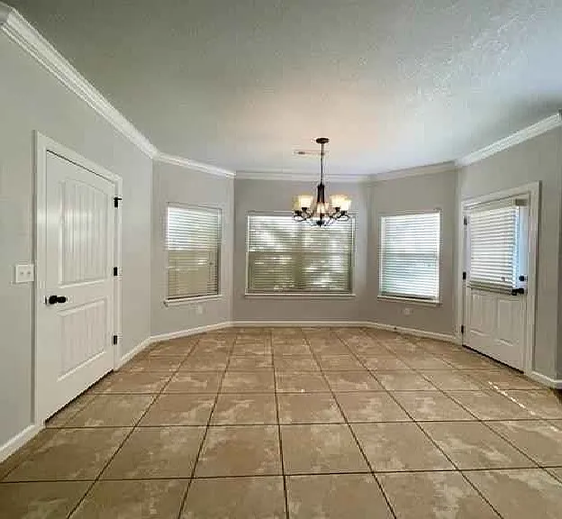 1053 Tarah Knolls Cir — Photo 19