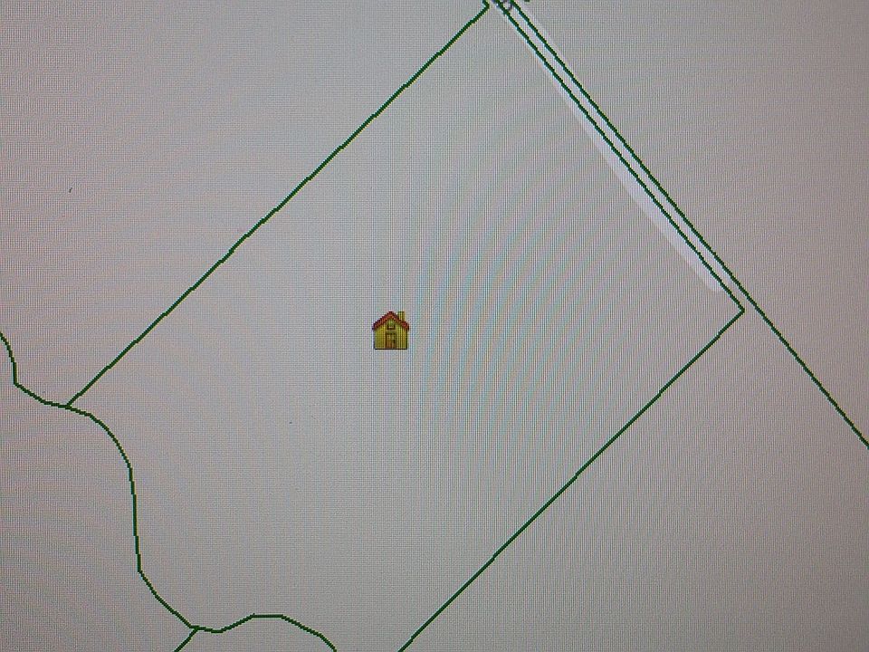 2nd image of 122 Falling Star Ln