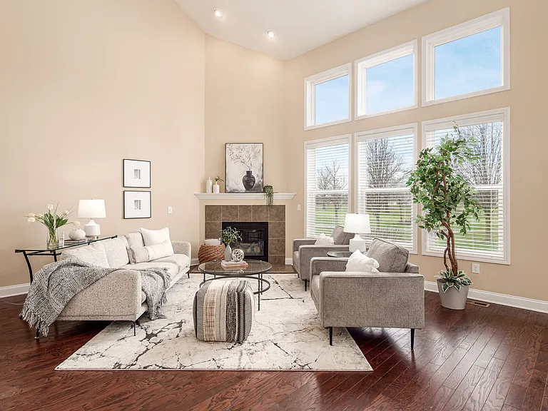 1104 Balmoral Dr #1 — Photo 28