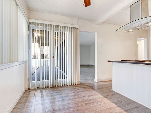4th image of 1002 12th St APT 102