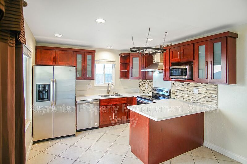 1st image of 5349 Hansell Dr