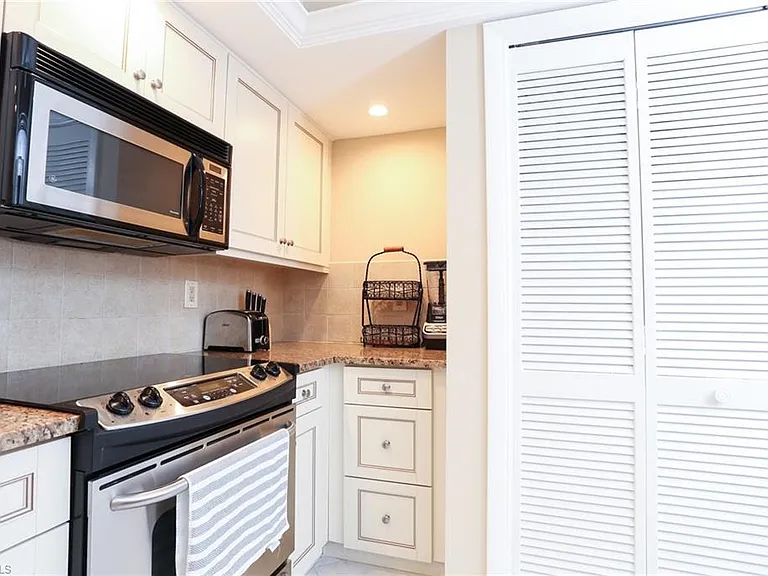 1760 Bald Eagle Dr #506C — Photo 7