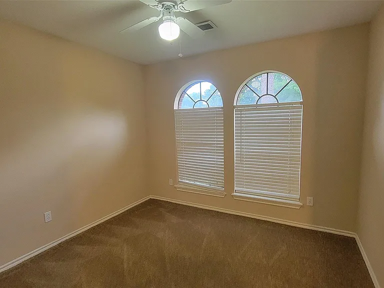3335 Lakeland Gardens Dr — Photo 24