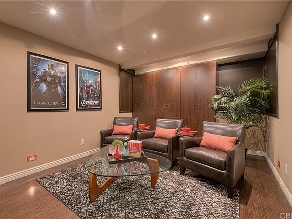 4th image of 4332 Gentry Ave APT 3