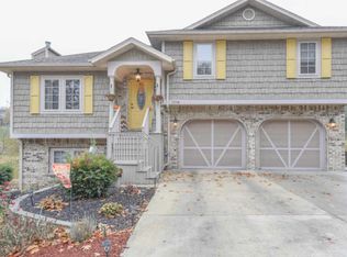 1204 E Lark St, Ozark, MO 65721