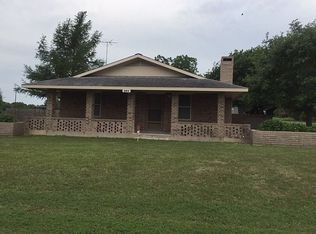322 County Road 376, Hobson, TX 78117