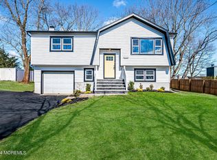 521 Crestview Ter, Point Pleasant Beach, NJ 08742