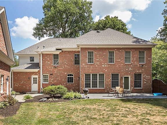 4th image of 4006 Forest Glen Dr