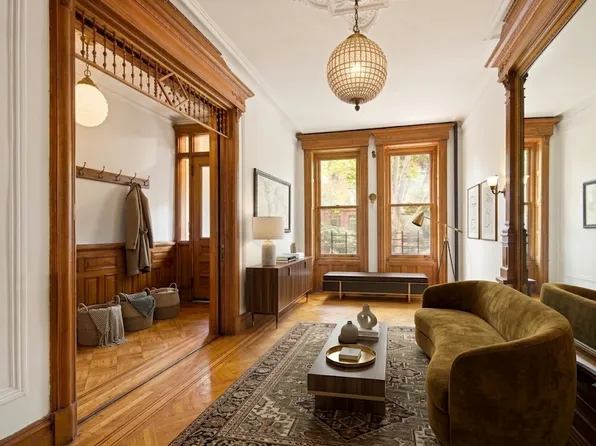 507 3rd Street image 1 of 6