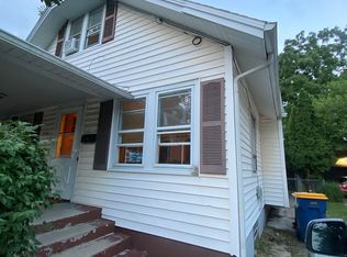446 Rosewood Ave SE, East Grand Rapids, MI 49506