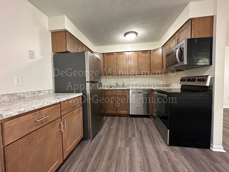 Georgetown Manor Apartments for Rent in West Irondequoit, NY — Photo 15