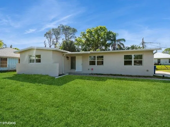 7645 58th Avenue, Vero Beach, FL 32967