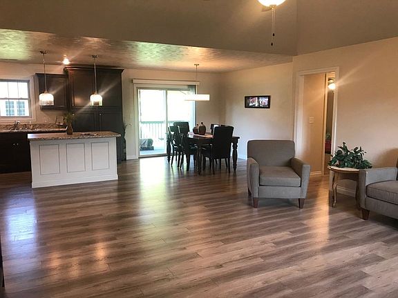 5th image of 266 Gatsby Ct