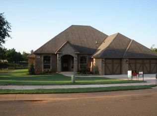 2140 Bridgewater Blvd, Edmond, OK 73003