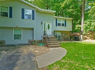 14 Helen Ln, West Sand Lake, NY 12196