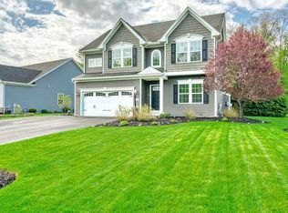 715 Hillspring Ter, Webster, NY 14580