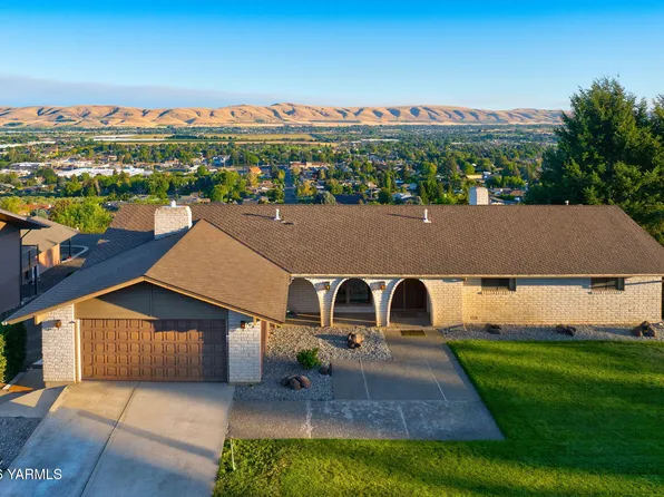 708 Scenic Bluff Dr, Yakima, WA 98908