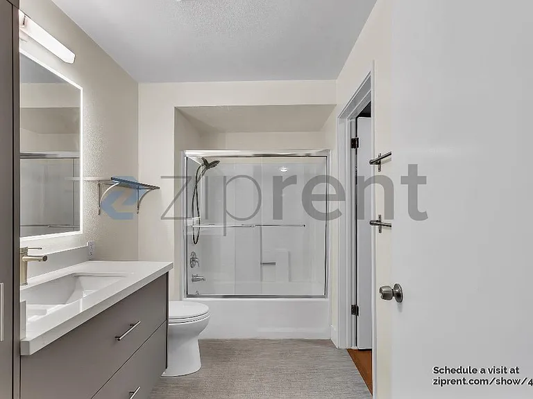 2250 24th St #121 — Photo 11