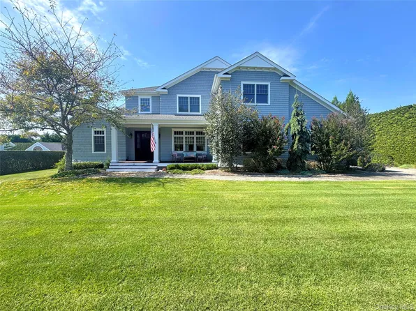 43 Shore Road, Remsenburg, NY 11960