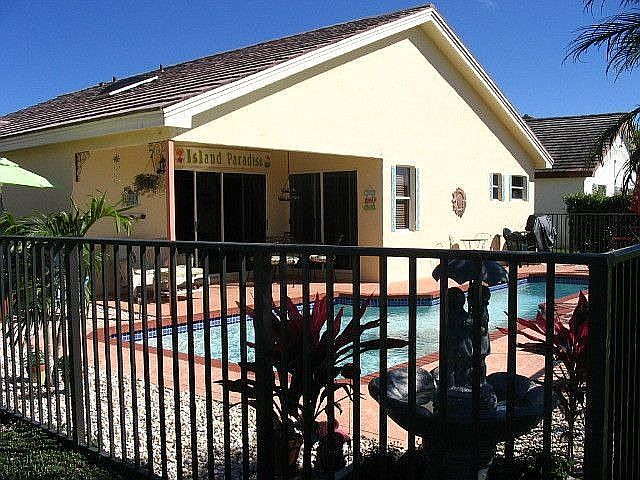 8596 Tourmaline Blvd, Boynton Beach, FL 33472 | Zillow
